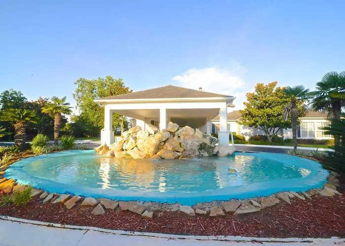3b/2b W/ Pool & Tennis Court, Sleeps 6 Holiday home Gulf Shores